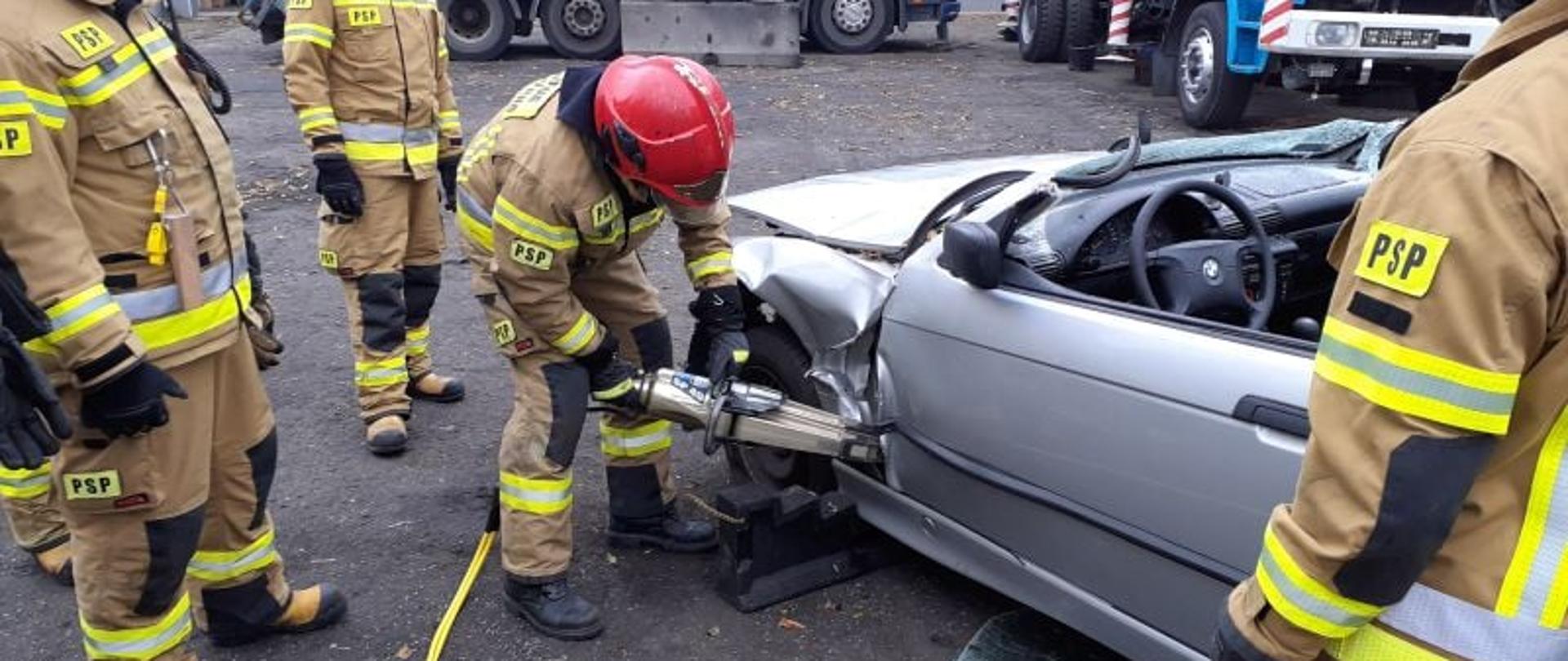 Warsztaty doskonalące - techniki ratownicze w wypadkach komunikacyjnych