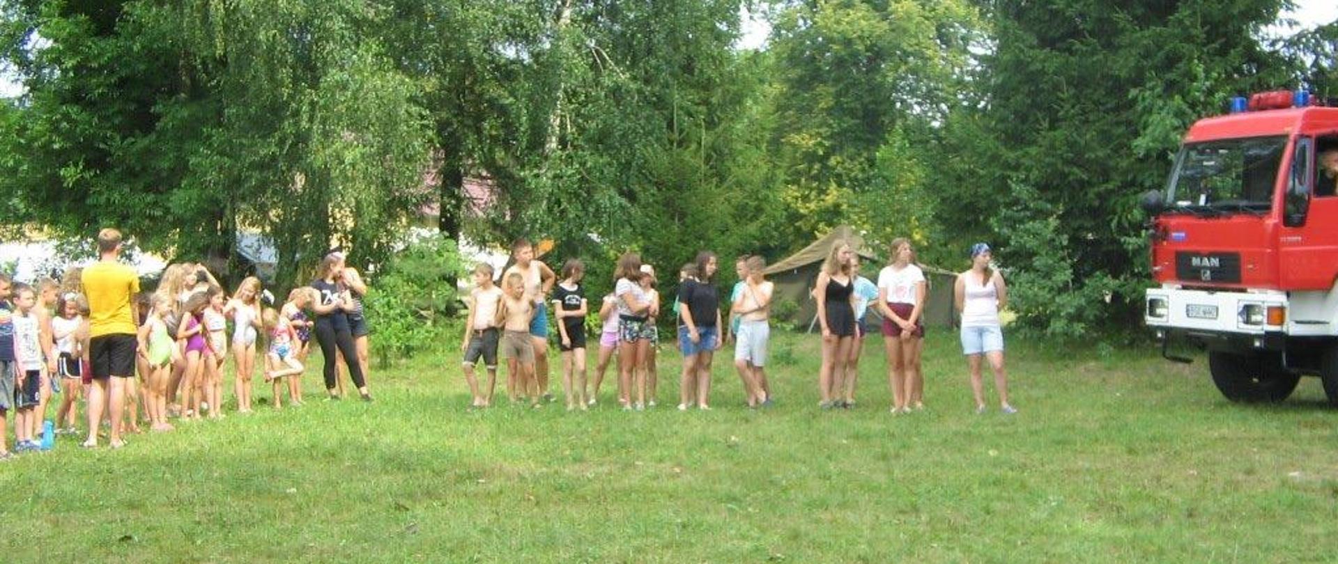 Wizytacja obozowiska harcerskiego w Kamiennej Nowej