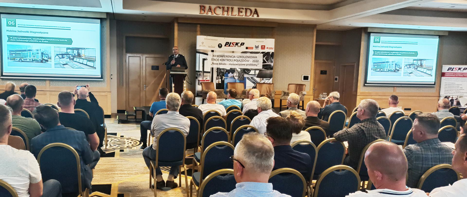 Główny Inspektor Transportu Drogowego Alvin Gajadhur w trakcie wykładu na XVI Konferencji Szkoleniowej Stacje Kontroli Pojazdów – 2022 mówił m.in. o nowoczesnych urządzeniach kontrolno-pomiarowych, którymi dysponuje ITD

