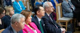 zdjęcie z inauguracji Polskiej Sieci Miast i Społeczności Przyjaznych Osobom Starszym 