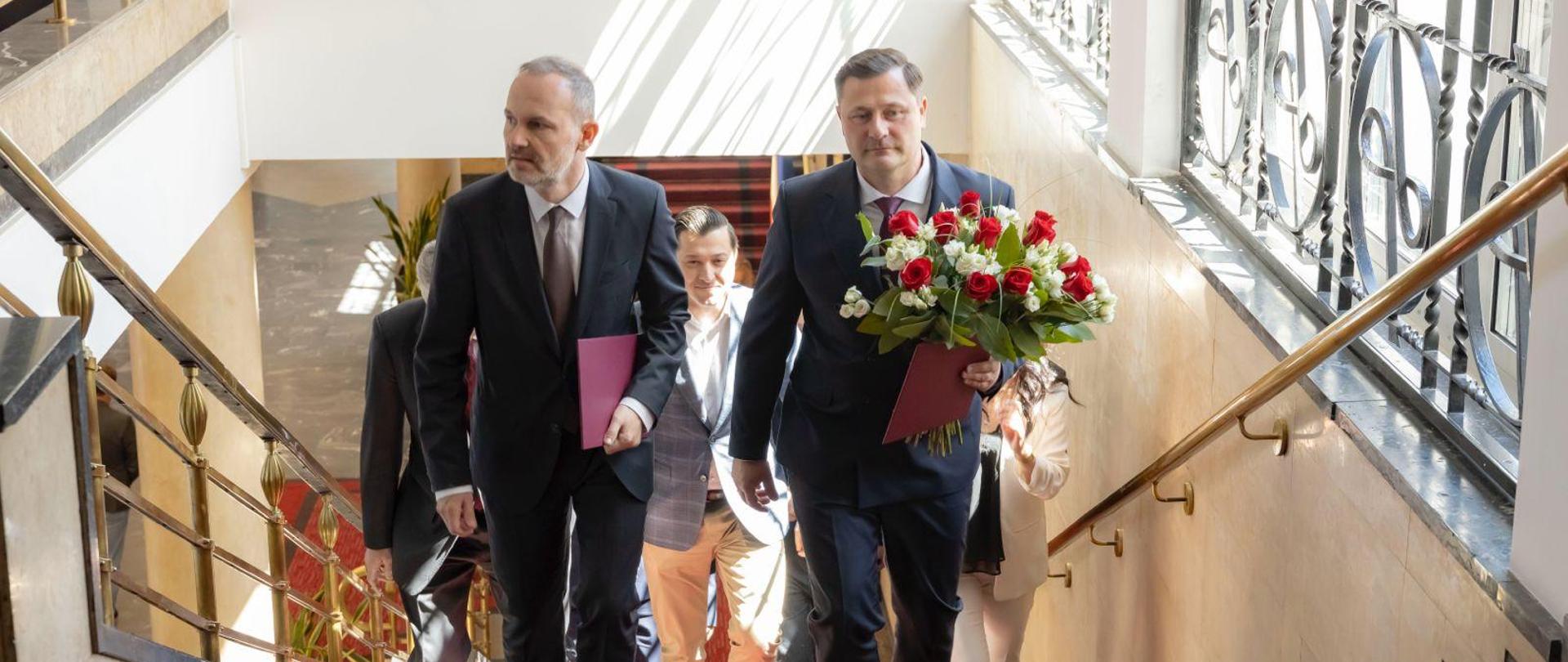 Krzysztof Paszyk w towarzystwie ustępującego Krzysztofa Hetmana