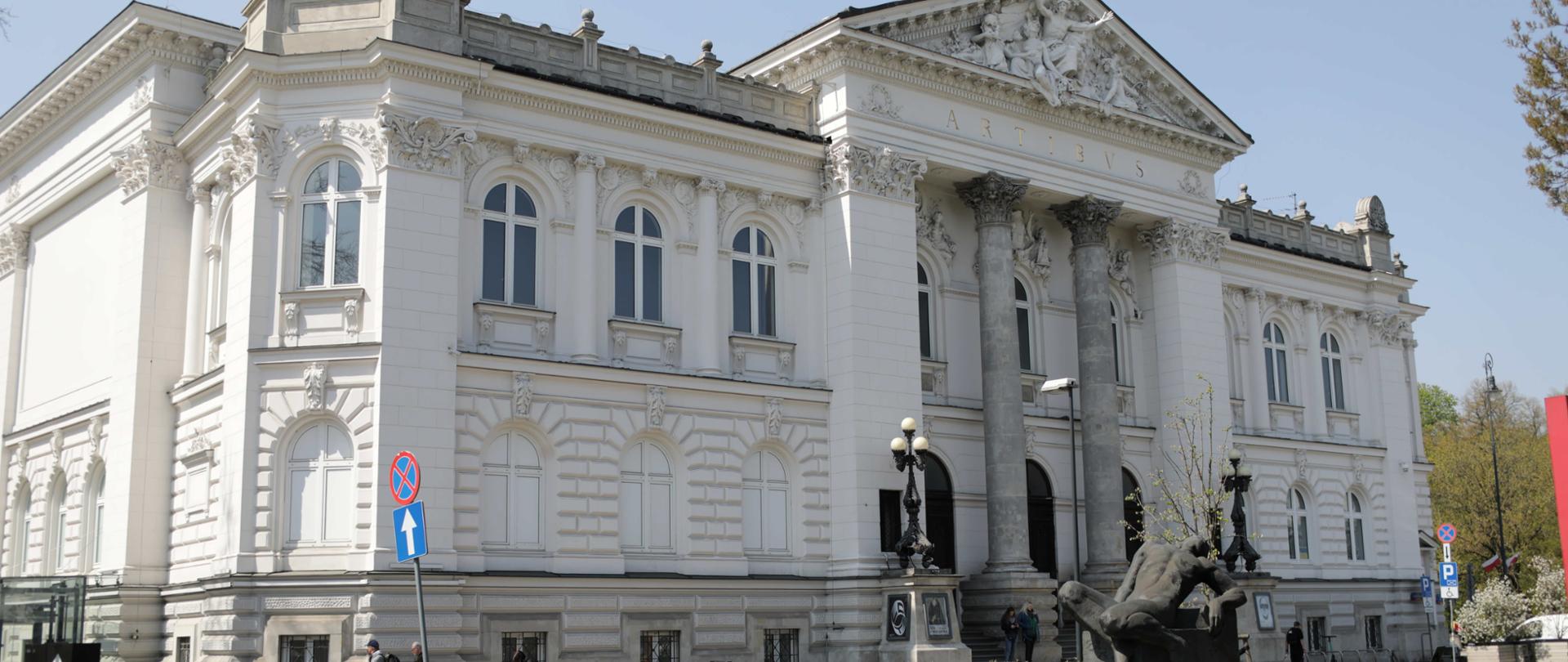 Minister Kultury i Dziedzictwa Narodowego odwołał dyrektora Zachęty - Narodowej Galerii Sztuki, fot. Albert Zawada, PAP