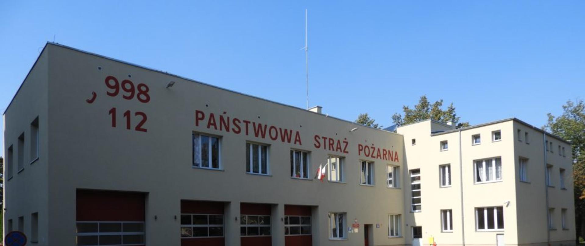 Na zdjęciu budynek Jednostki Ratowniczo-Gaśniczej Nr 8 w Łodzi