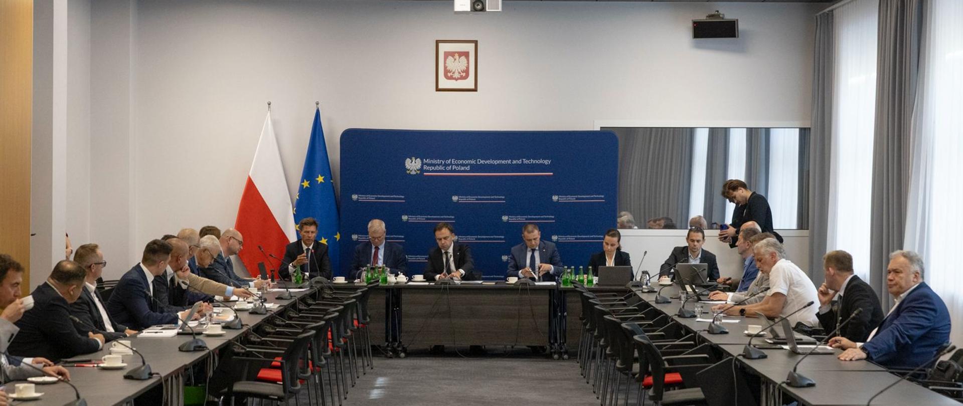 Rada Przemysłu Drzewnego i Meblarskiego o przyszłości sektora, dostępie do drewna i gospodarce o obiegu zamkniętym