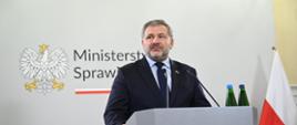 Ministerstwo Sprawiedliwości wzywa do szybkiej naprawy KRS