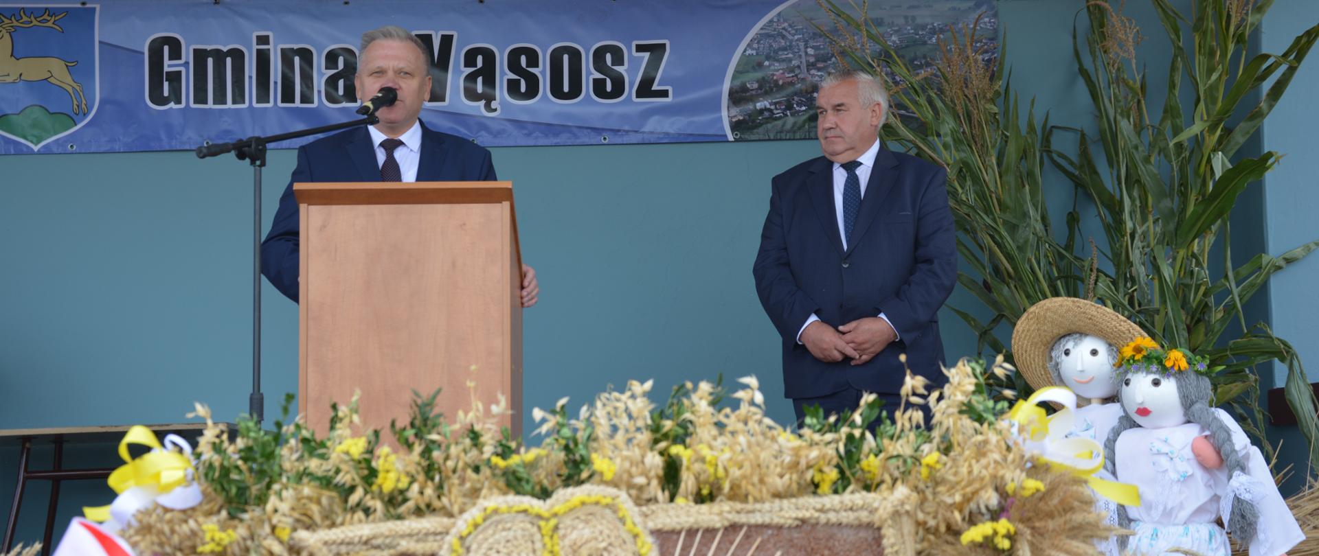 Wicewojewoda podlaski na dożynkach powiatowych w Wąsoszu