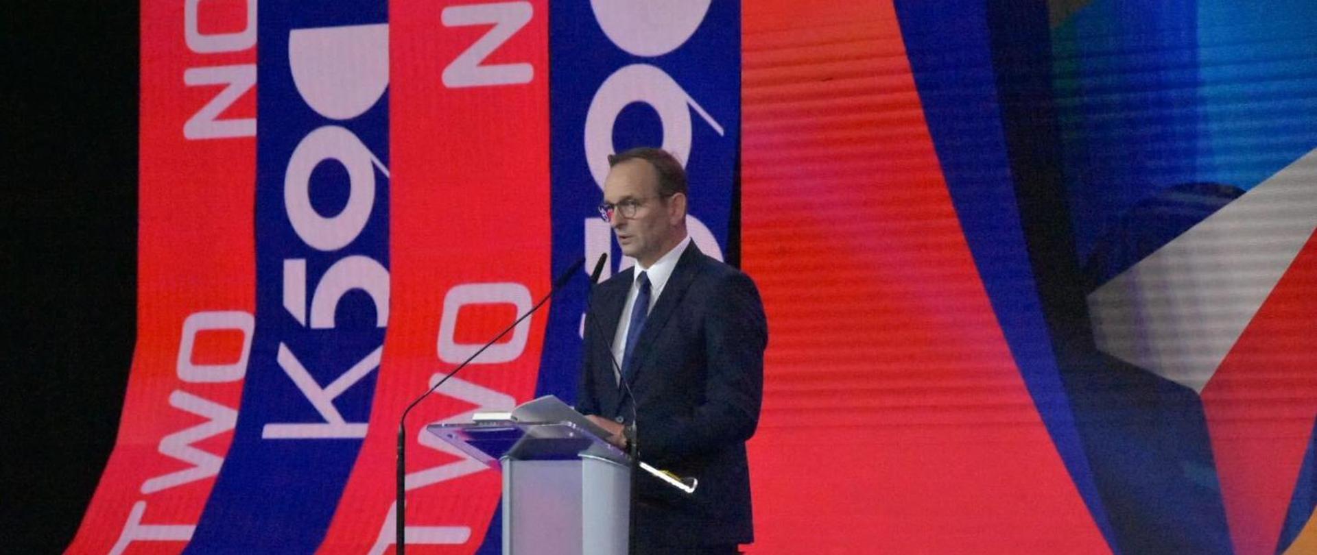 Wiceminister klimatu i środowiska Edward Siarka