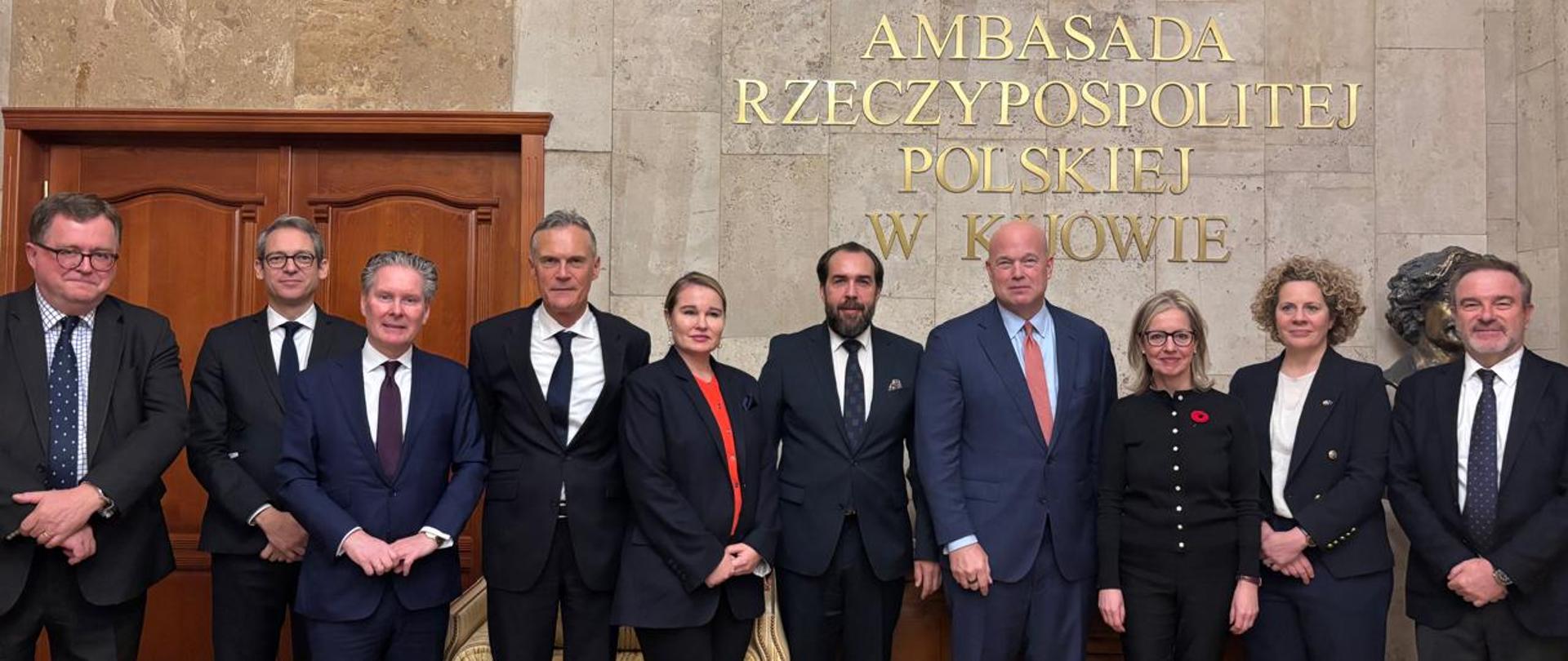 Посли при НАТО в Посольстві Польщі