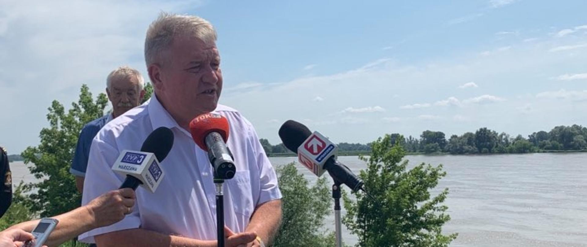 Wicewojewoda Mazowiecki Sylwester Dąbrowski.