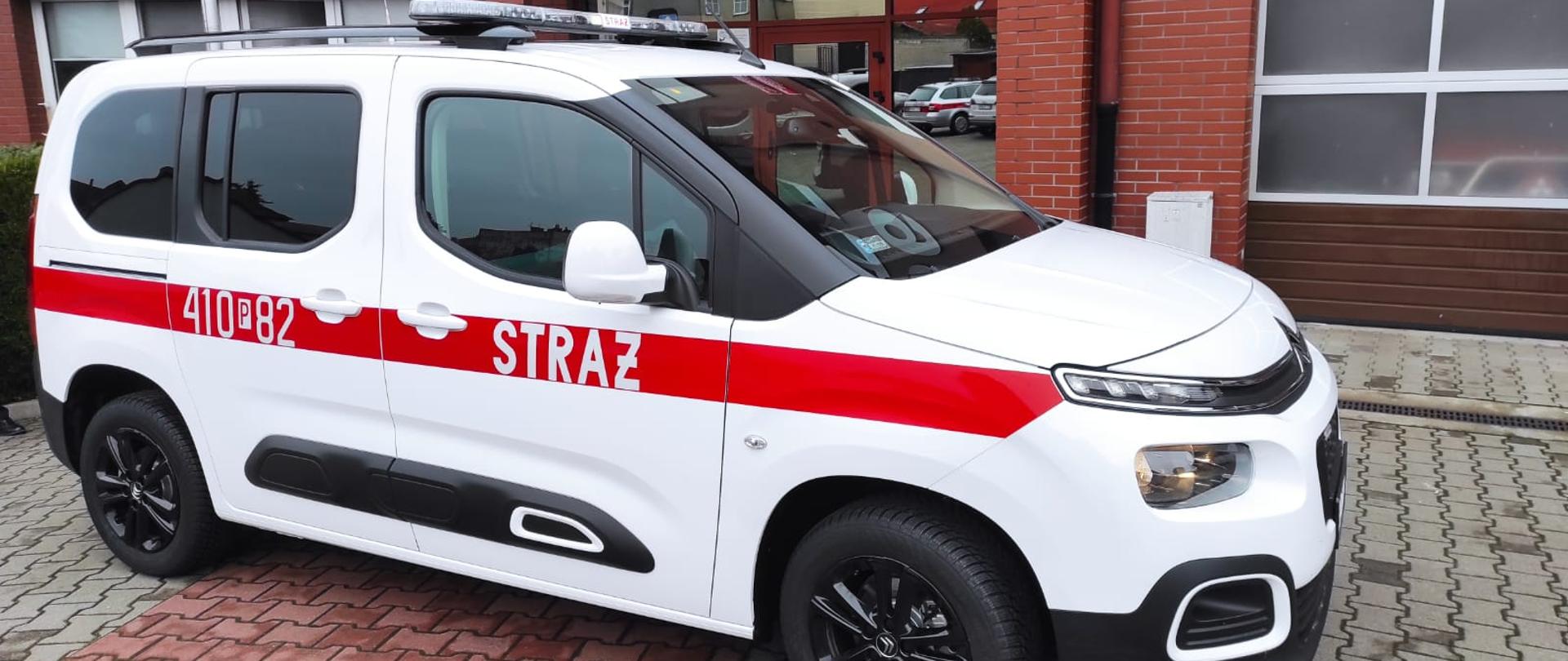 NOWY SAMOCHÓD LEKKI KWATERMISTRZOWSKI DLA KP PSP W CZARNKOWIE