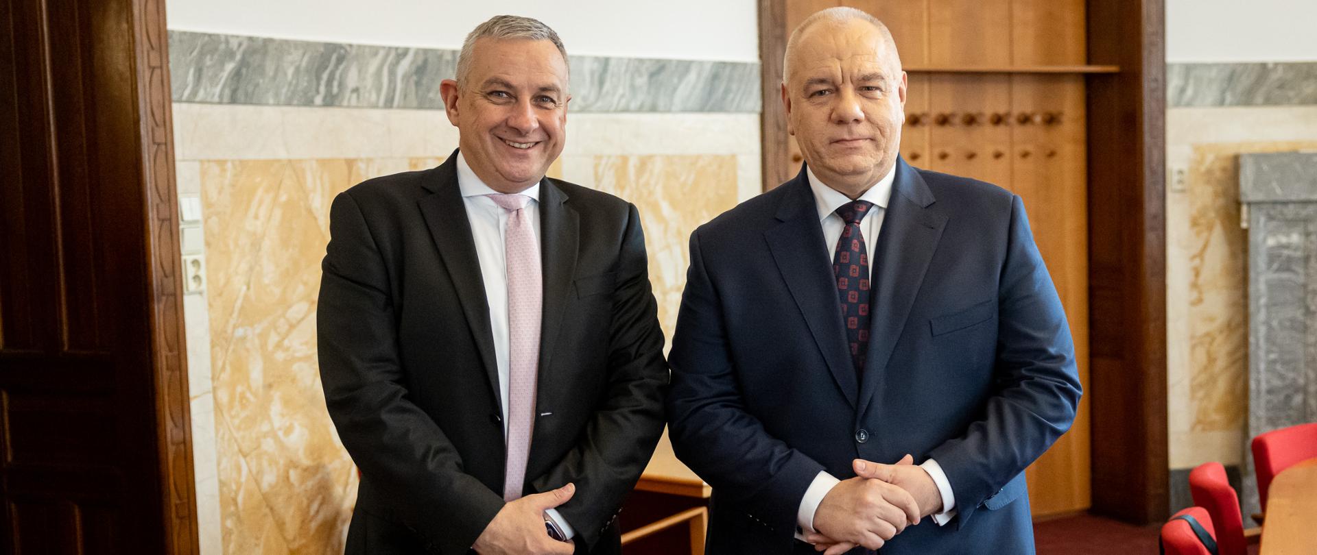 Spotkanie wicepremiera Jacka Sasina i prezesa PKN Orlen - Daniela Obajtka z Jozefem Sikelą, Ministrem Przemysłu i Handlu Republiki Czeskiej