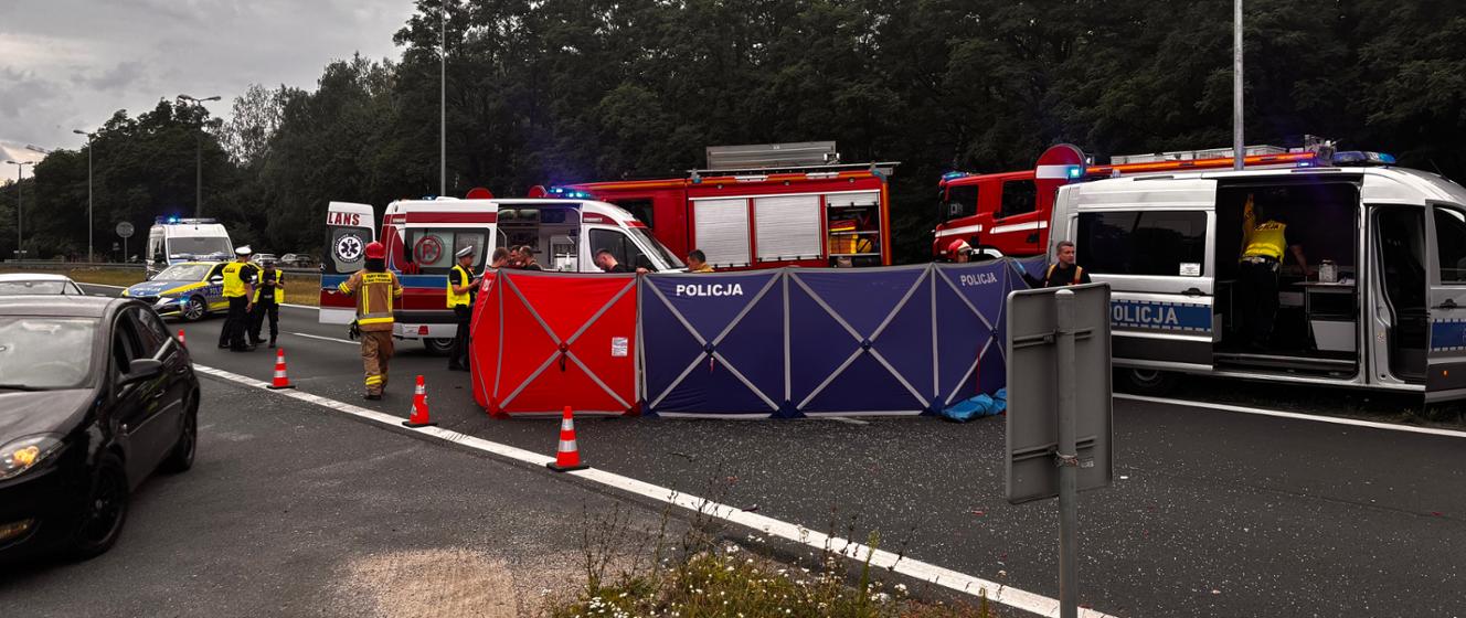 Wypadek motocyklisty na ul. Warszawskiej w Poznaniu - Komenda Miejska Państwowej Straży Pożarnej w Poznaniu - Portal Gov.pl