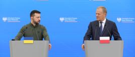 Premier Donald Tusk oraz Prezydent Ukrainy Wołodymyr Zełenski podczas spotkania z mediami.