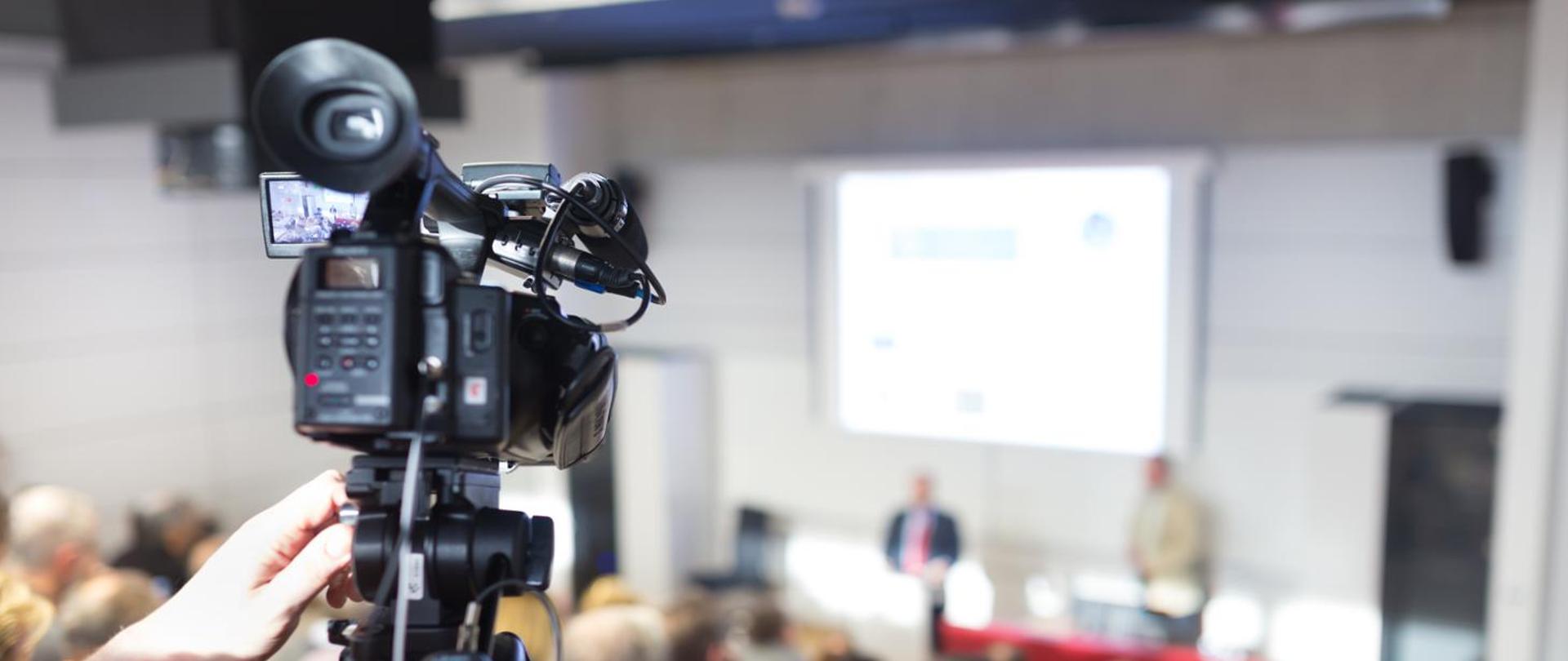 Kamera podczas konferencji