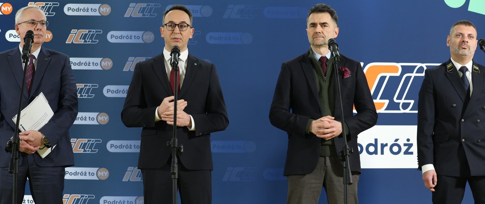 Briefing prasowy z udziałem ministra infrastruktury Dariusza Klimczaka w sprawie nowych pociągów dużych prędkości dla narodowego przewoźnika kolejowego