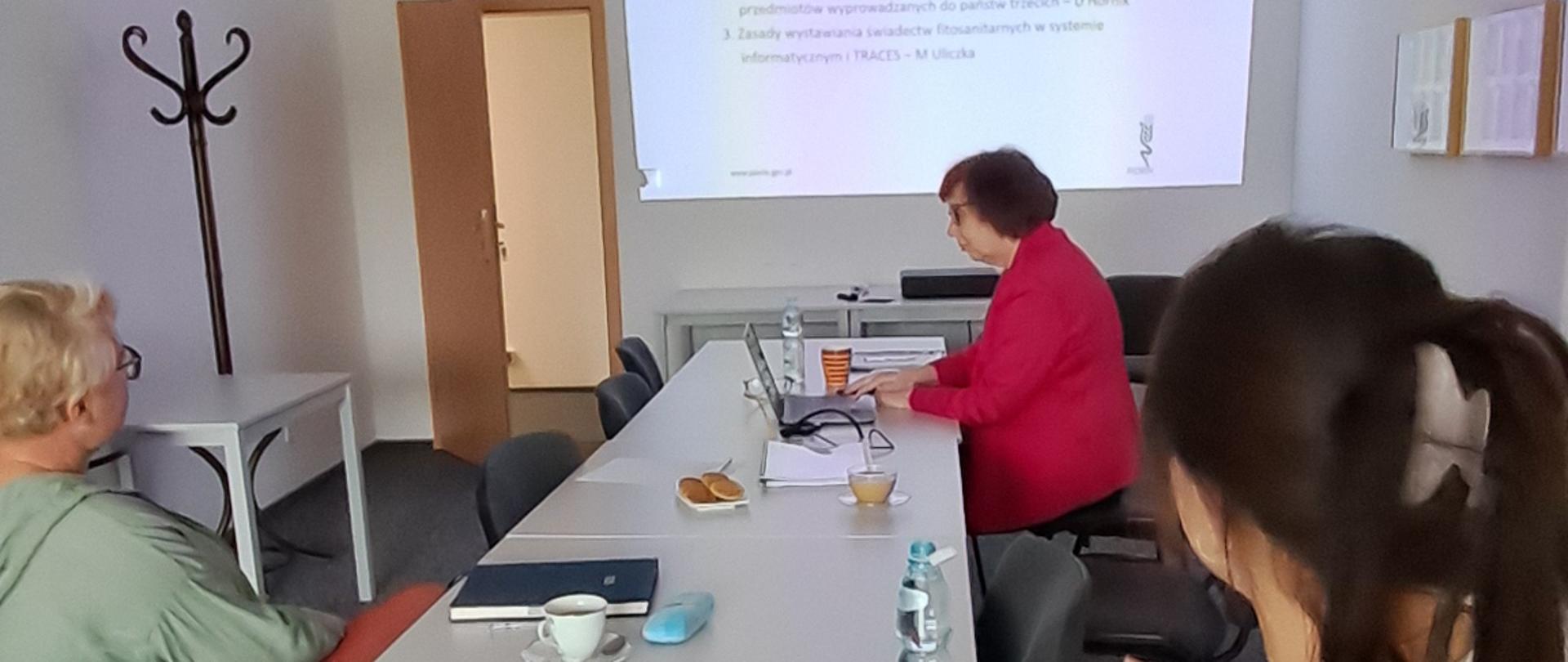 Zdjęcie przedstawia przebieg szkolenia fitosanitarnego