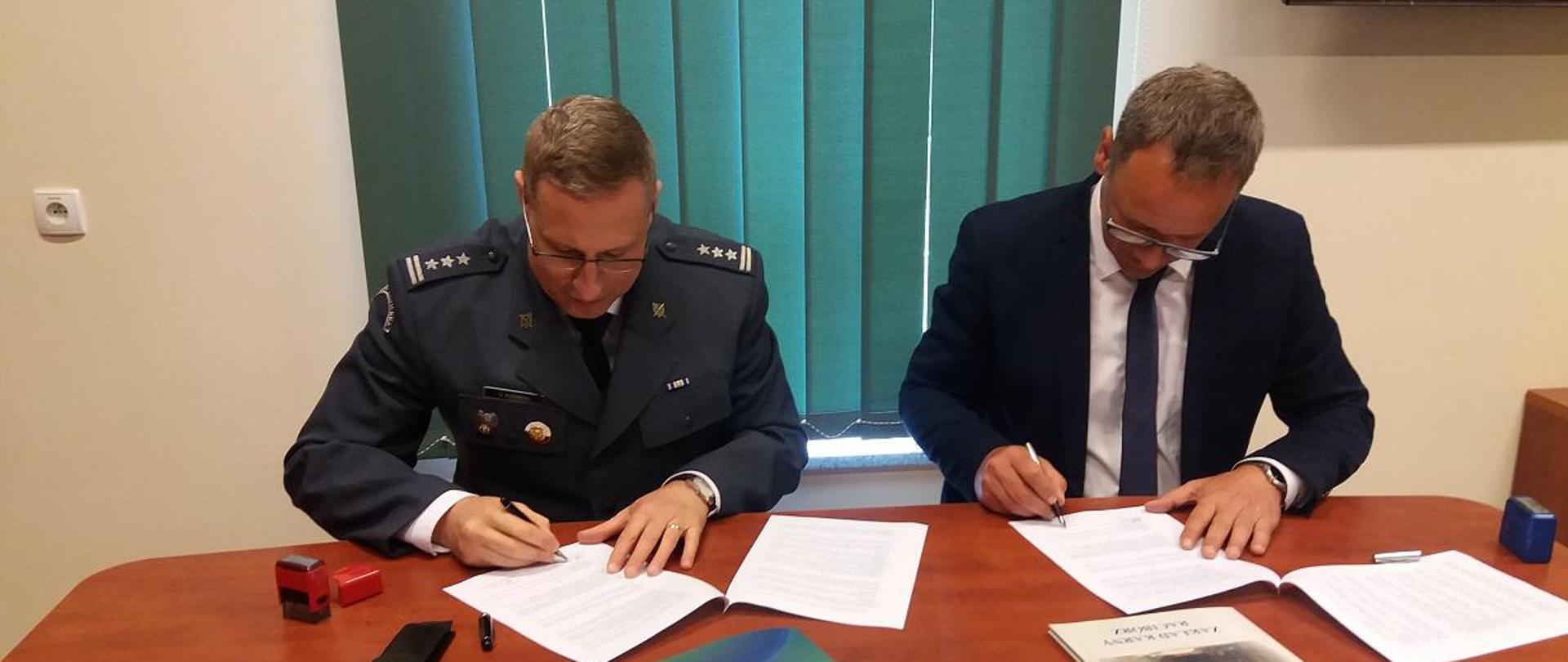 Dyrektor raciborskiego Zakładu Karnego oraz Dyrektor Zakładu Poprawczego i Schroniska w Raciborzu