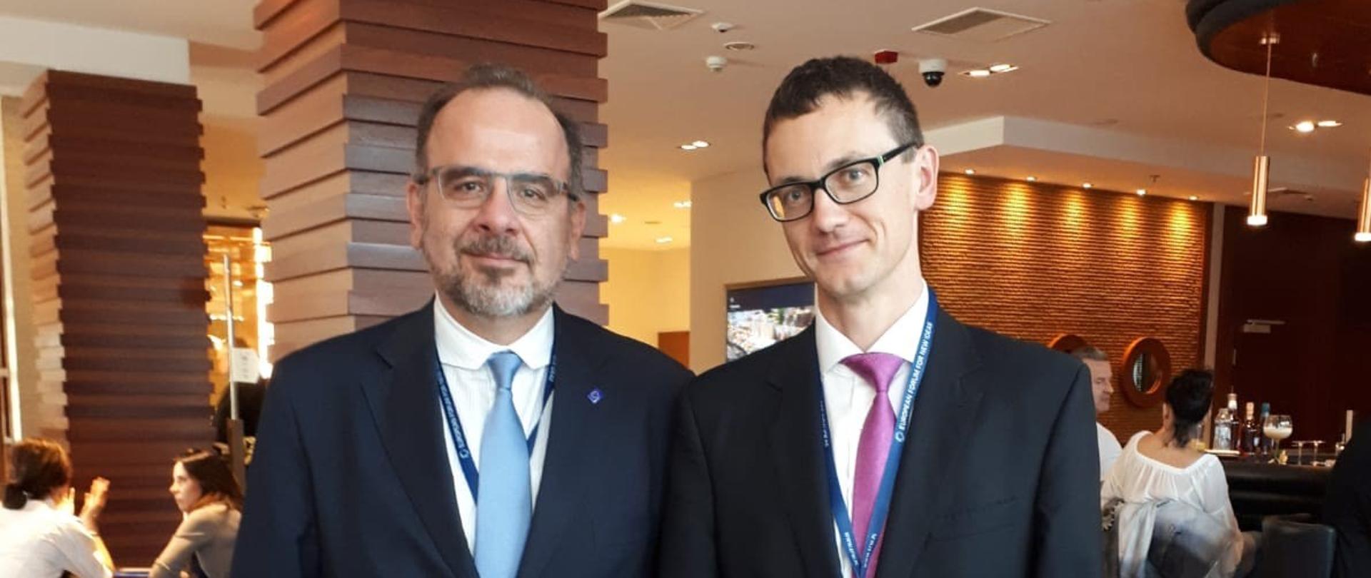 Luca Jahier - przewodniczący Europejskiego Komitetu Ekonomiczno-Społecznego i Karol Okoński - sekretarz stanu w MC.