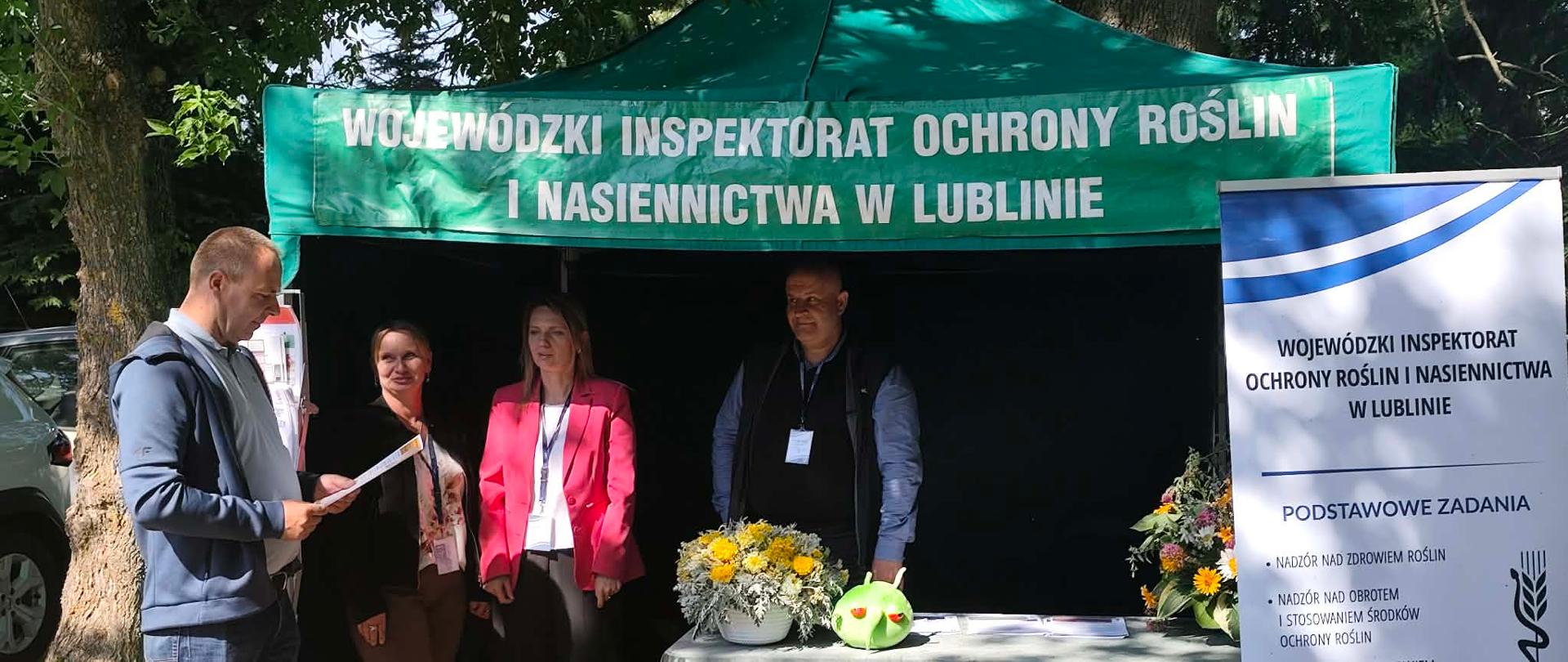 Stoisko informacyjne