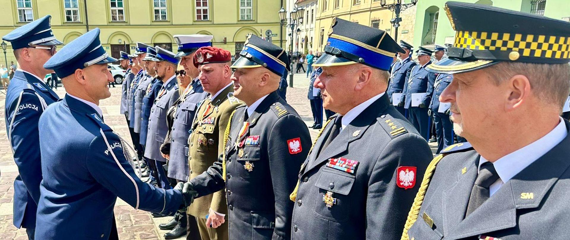 krakowskie__obchody_swieta_policji