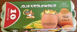 Napis Jaja Królewskie - jasno zielona wytłaczanka, z kolorową naklejką na której są dwa jajka, na jednym z nich jest korona, obok trzy kolby kukurydzy, kura na grzędzie z jajkami