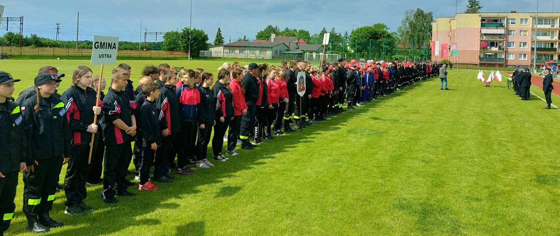 Zdjęcie przewarstwia uczestników zawodów OSP.