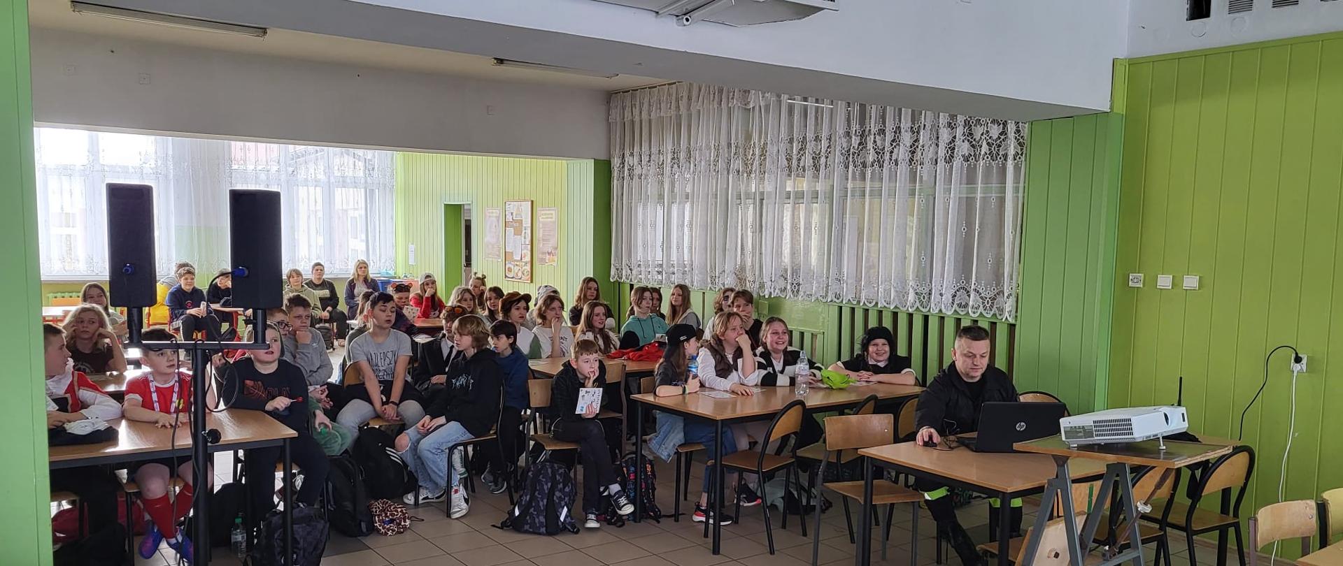 Spotkanie z uczniami szkół podstawowych w Żurominie
w ramach akcji „Bezpieczne ferie 2023”
