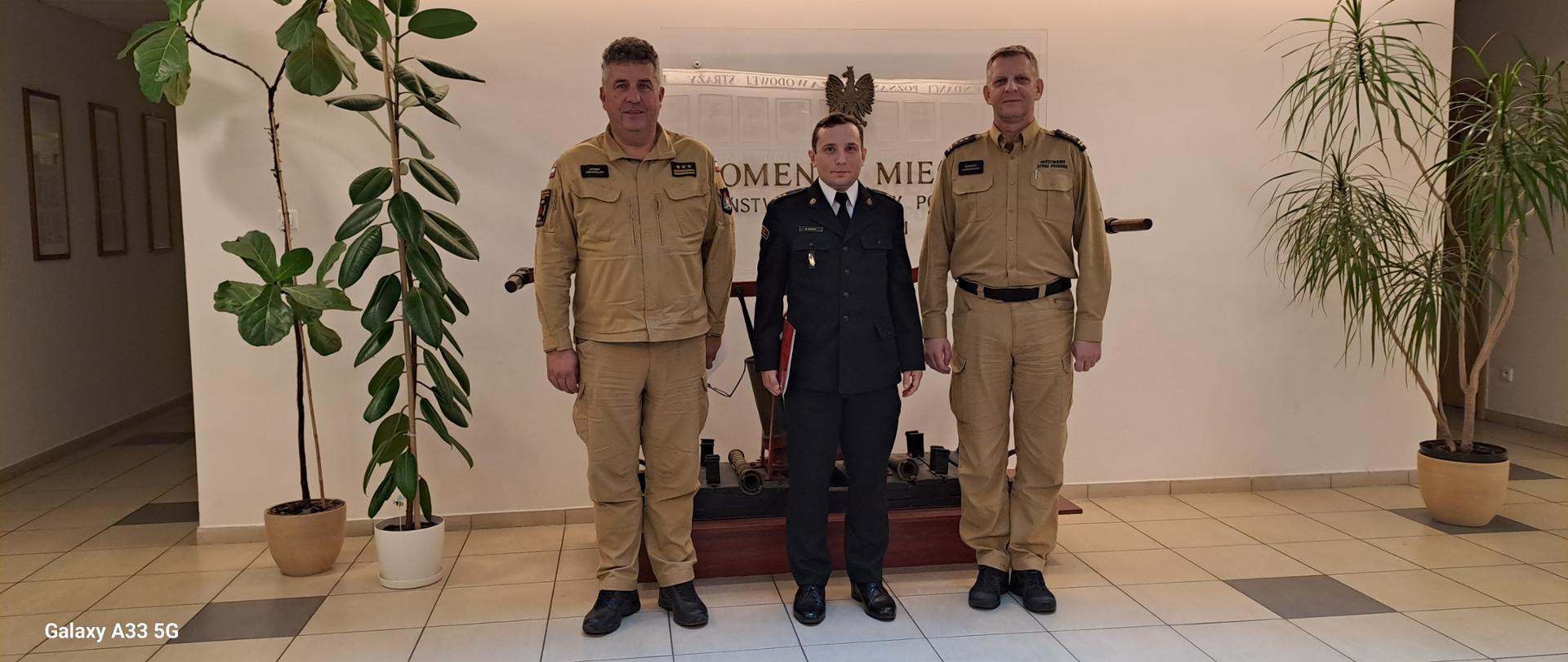 WRĘCZENIE NAGRÓD KOMENDANTA GŁÓWNEGO PSP ZA UDZIAŁ W MISJI RATOWNICZEJ "GRECJA 2023"