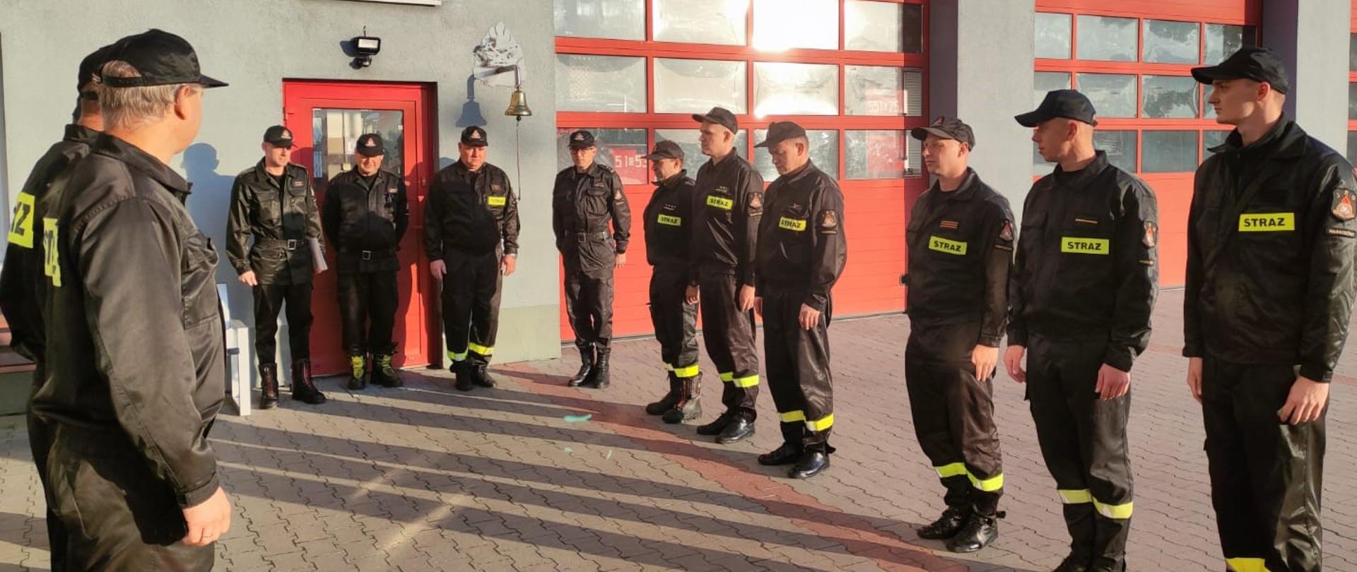 Honorowy dawca krwi st.ogn. Grzegorz Mucha.