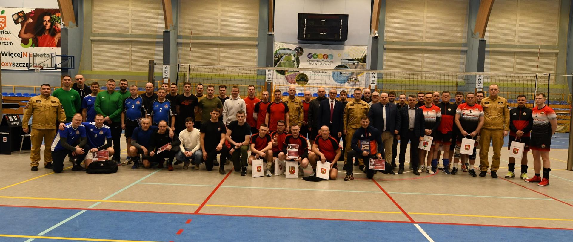 Ostródzki turniej eliminacyjny do XXIV mistrzostw woj. warmińsko-mazurskiego strażaków PSP w piłce siatkowej