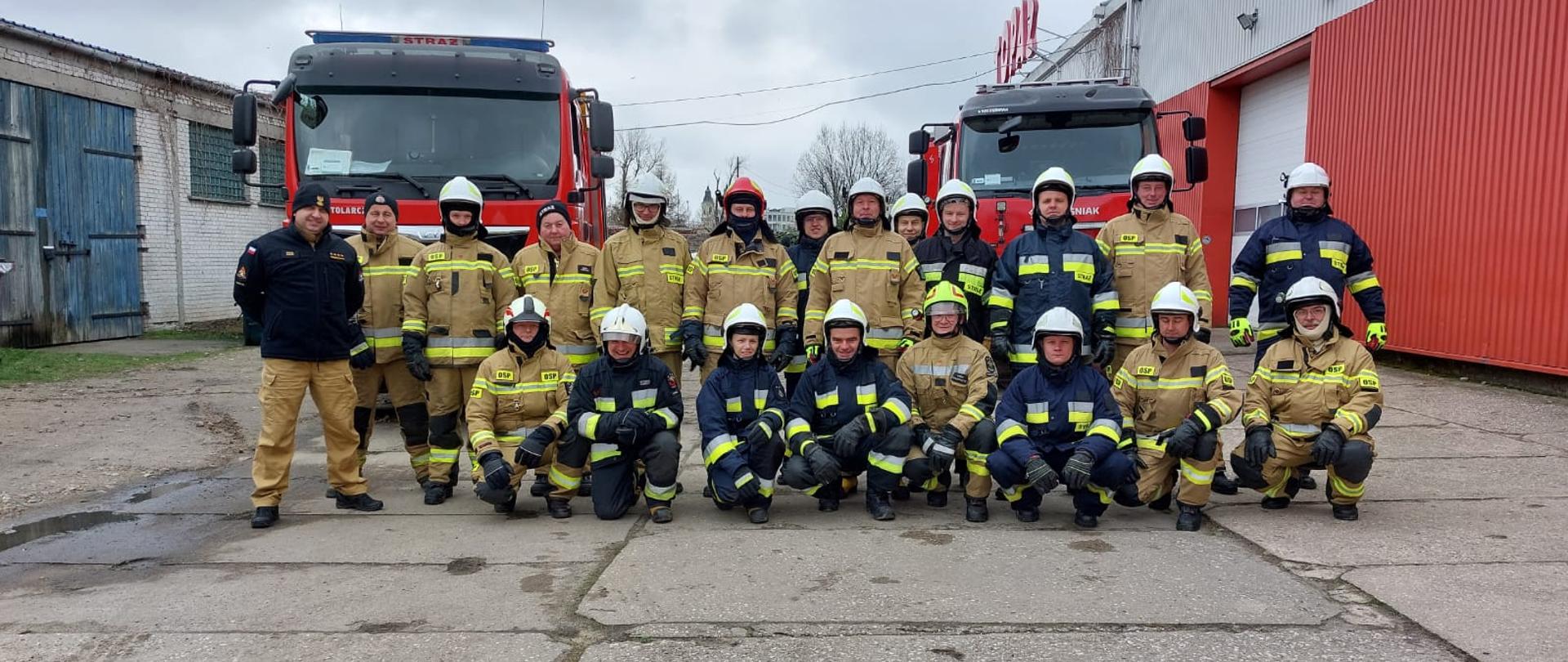 Kurs Podstawowy zdjęcie grupowe