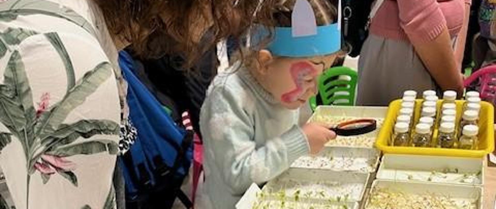 Zabawy i zadania edukacyjne podczas obchodów Światowego Dnia Ziemi w Bydgoszczy.