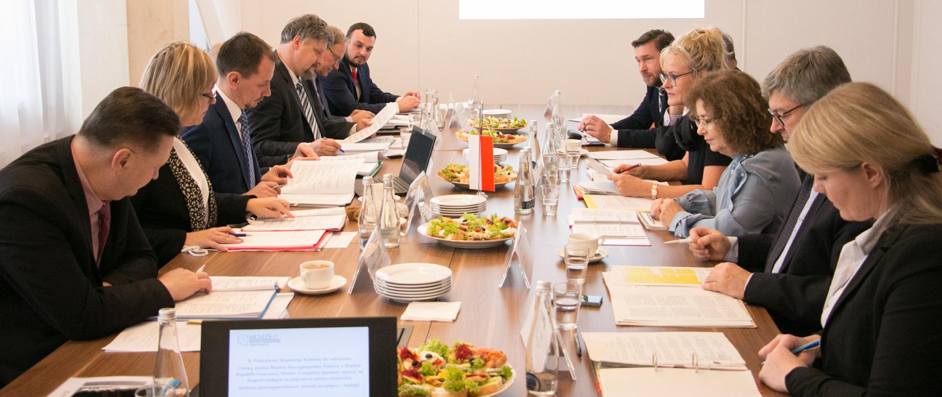 Rozmowy o zadaniach inwestycyjnych na Odrze granicznej