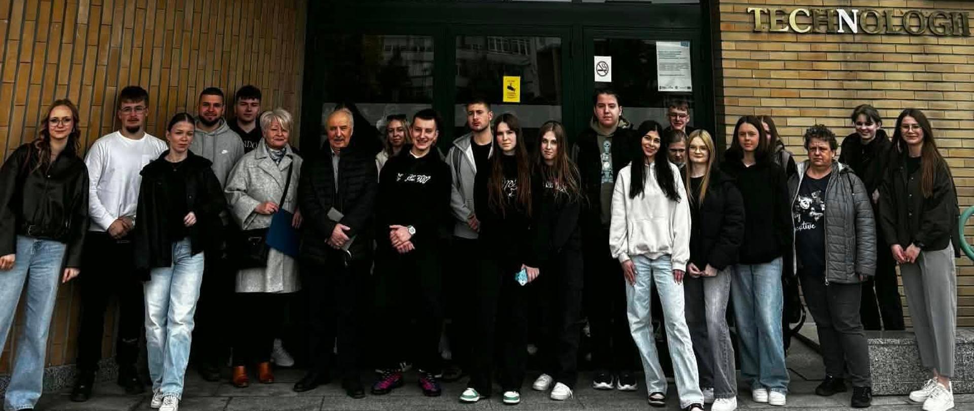 Technik technologii żywności na SGGW