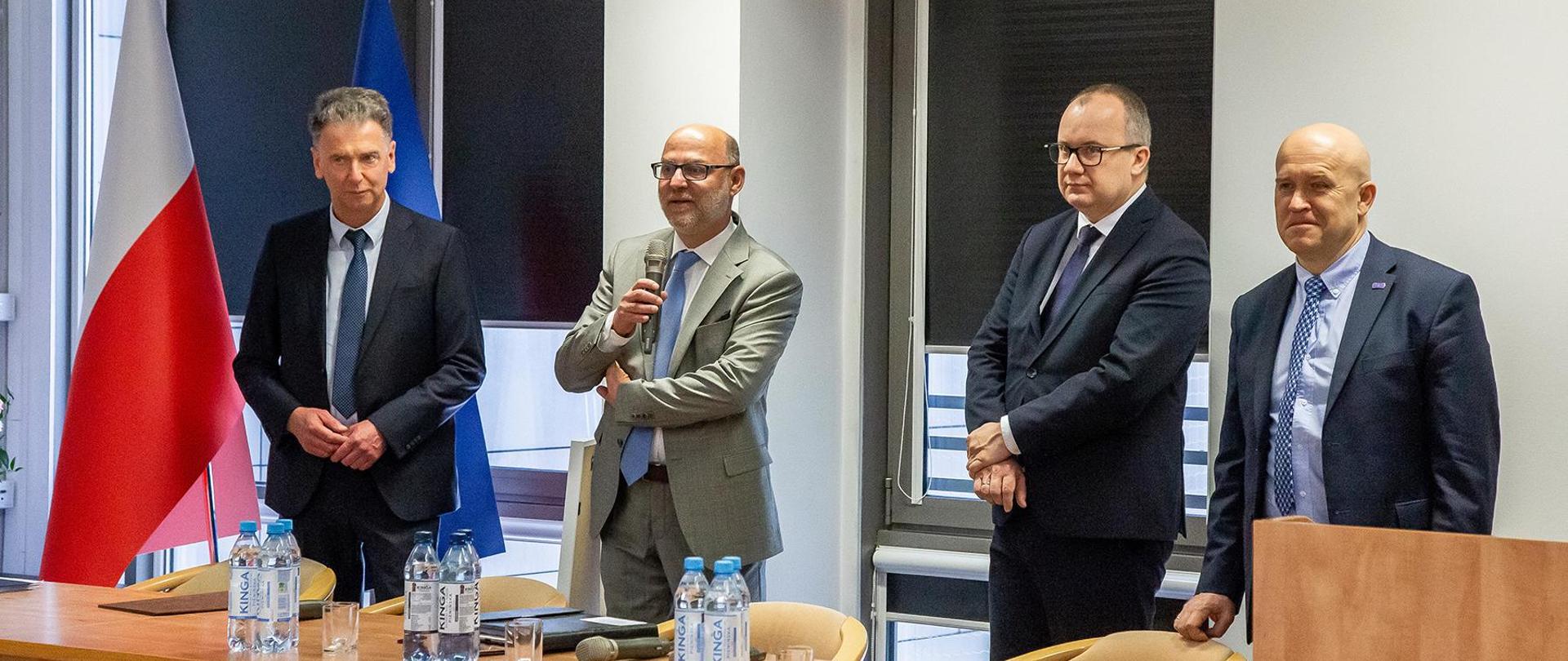 Minister Sprawiedliwości wręczył nominacje na funkcje prezesa Sądu Okręgowego i Sądu Apelacyjnego w Krakowie