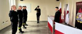 Uroczystość złożenia ślubowania przez funkcjonariuszy Komendy Powiatowej Państwowej Straży Pożarnej w Kędzierzynie-Koźlu. 