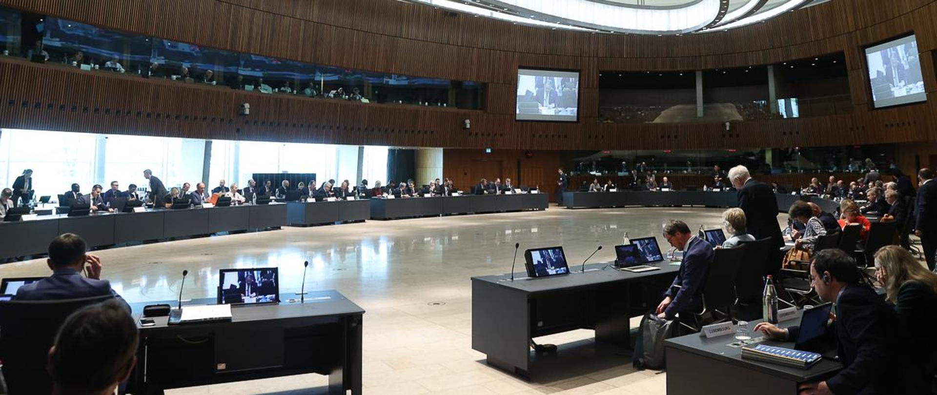 Sala plenarna podczas obrad (fot. European Union)