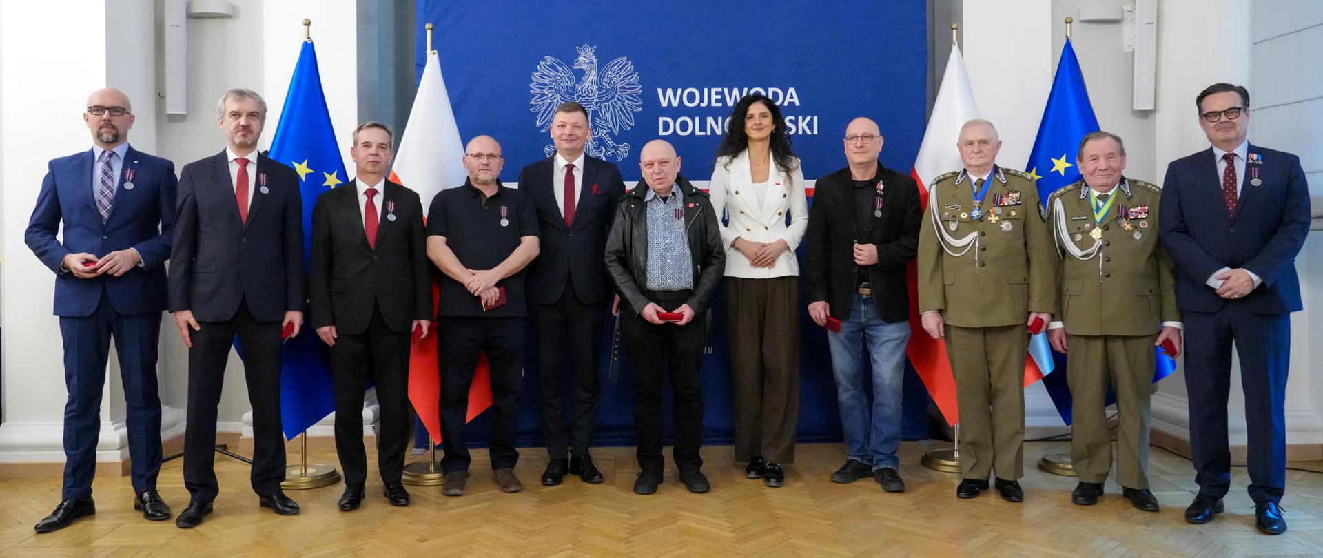 Odznaczeni medalem „Pro Patria”