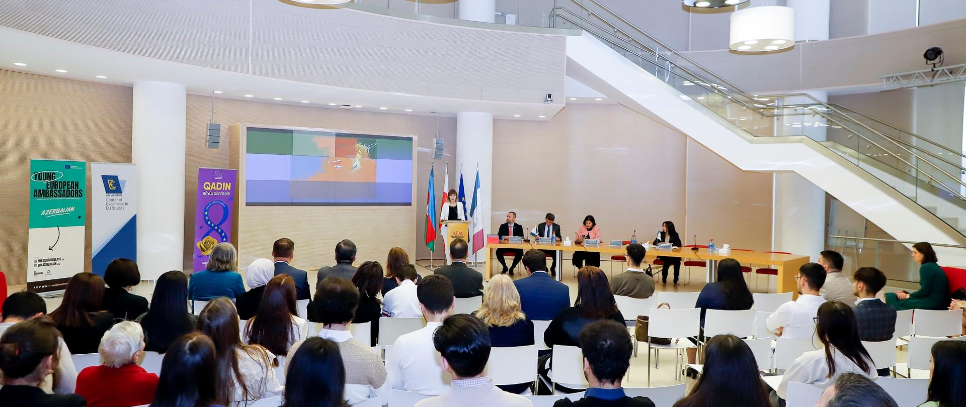 Otwarcie wystawy „Outstanding Polish Women” (Baku, 7 marca 2023 r.)