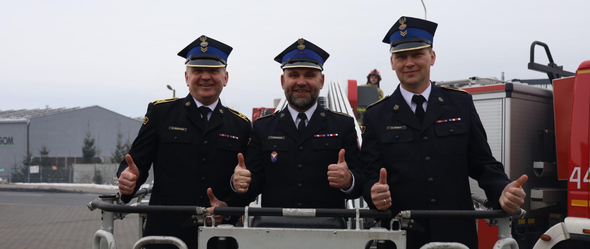 Przejście na zaopatrzenie emerytalne funkcjonariuszy Komendy