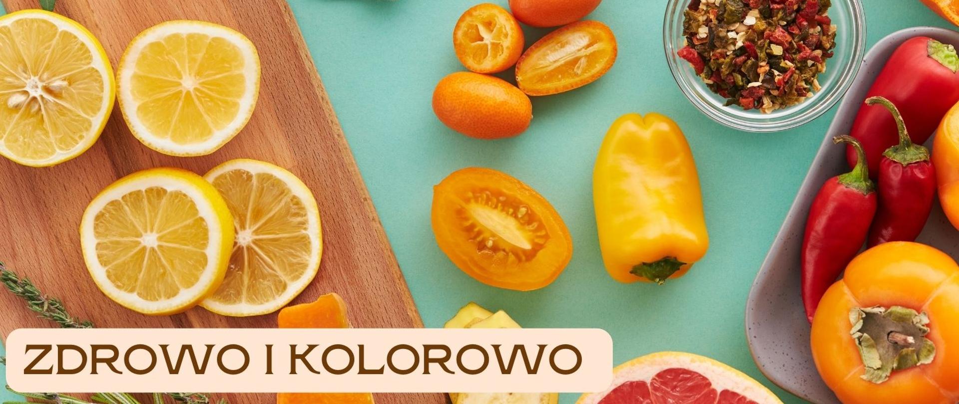 Zdjęcie przedstawia owoce i warzywa