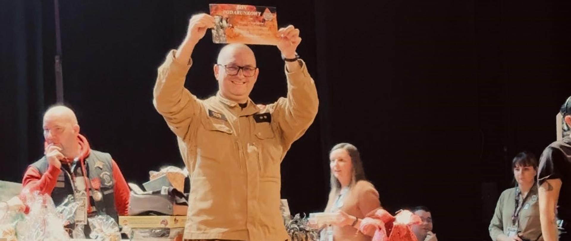 Licytacja Bonu - Podziwianie panoramy Nowego Tomyśla ze strażackiej drabiny