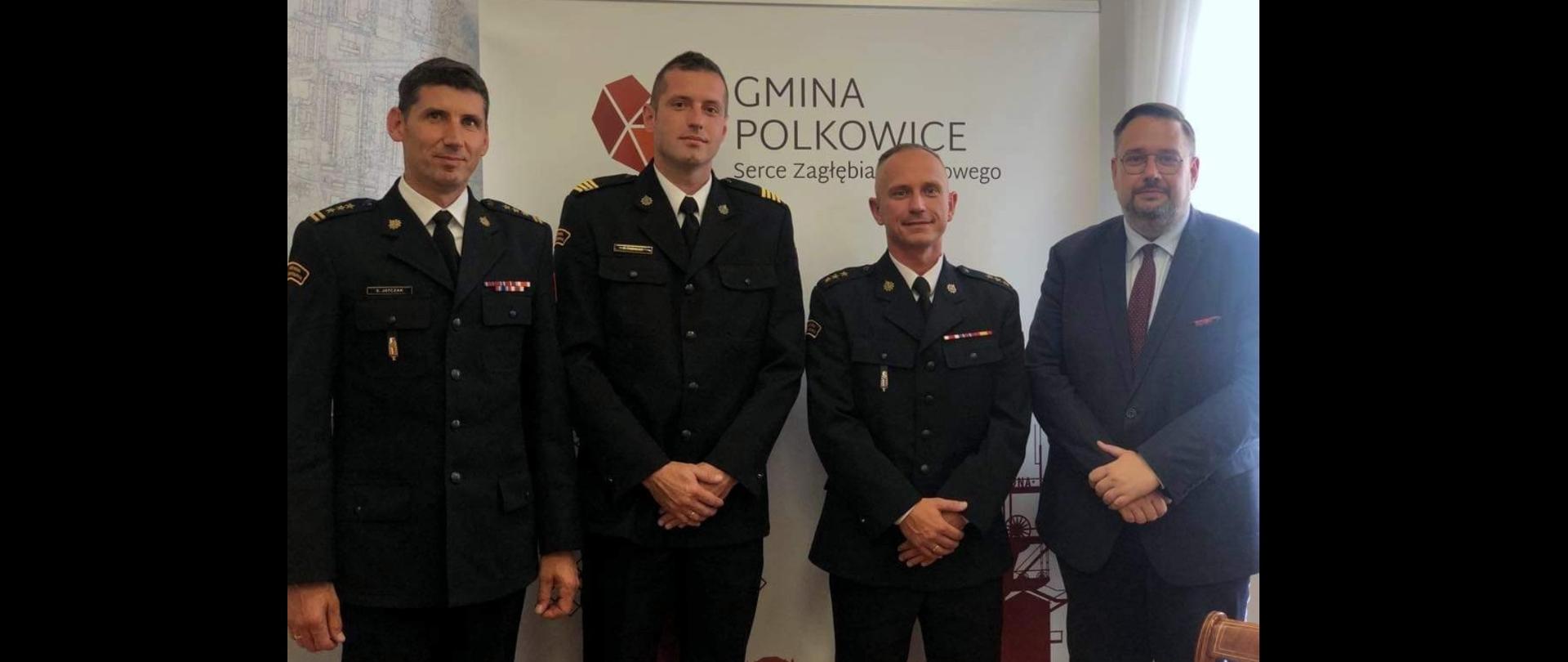 Strażacy z wizyta u Burmistrza Polkowic