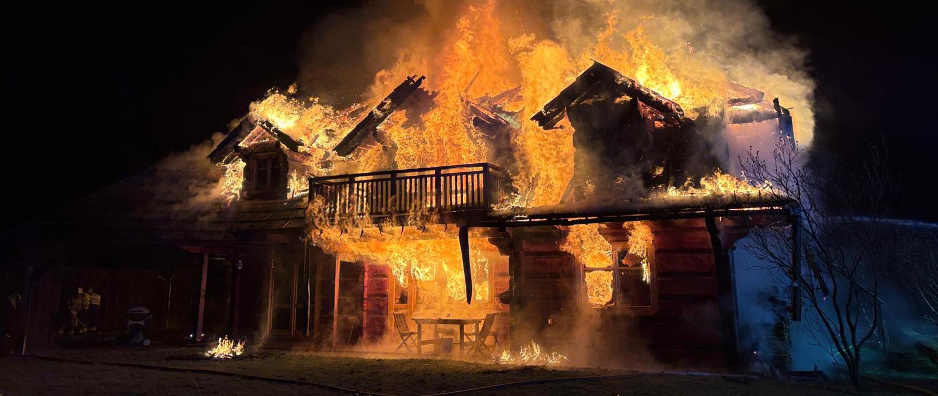 Pożar zabudowań w Głogoczowie