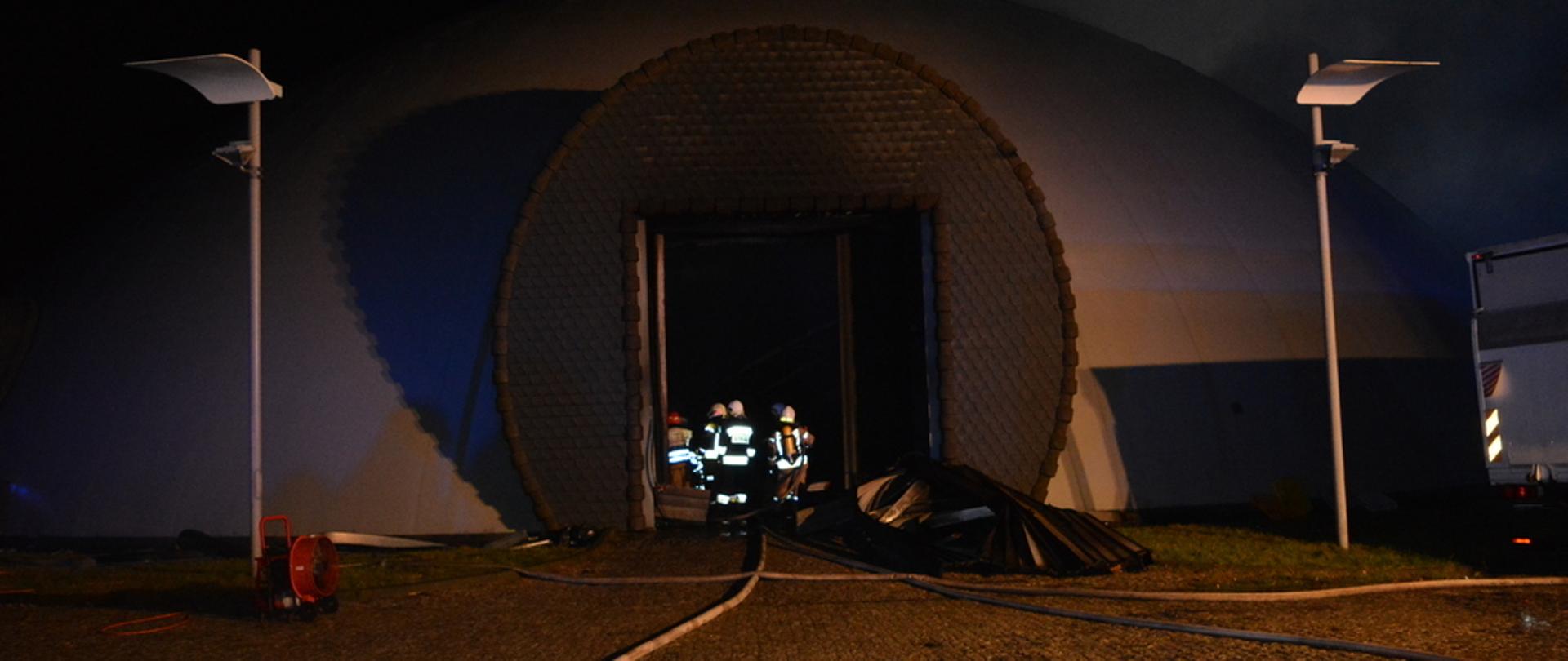 Pożar na terenie Alvernia Planet.