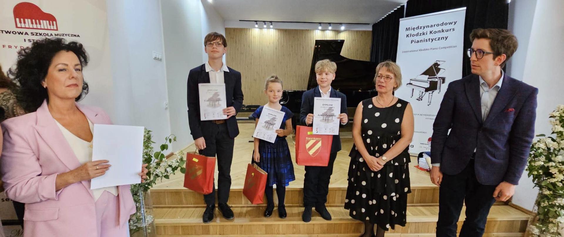 Sukces Zofii Pięty, uczennicy p. Tetiany Savenko w XXVIII Kłodzkim Konkursie Pianistycznym / III International Kłodzko Piano Competition