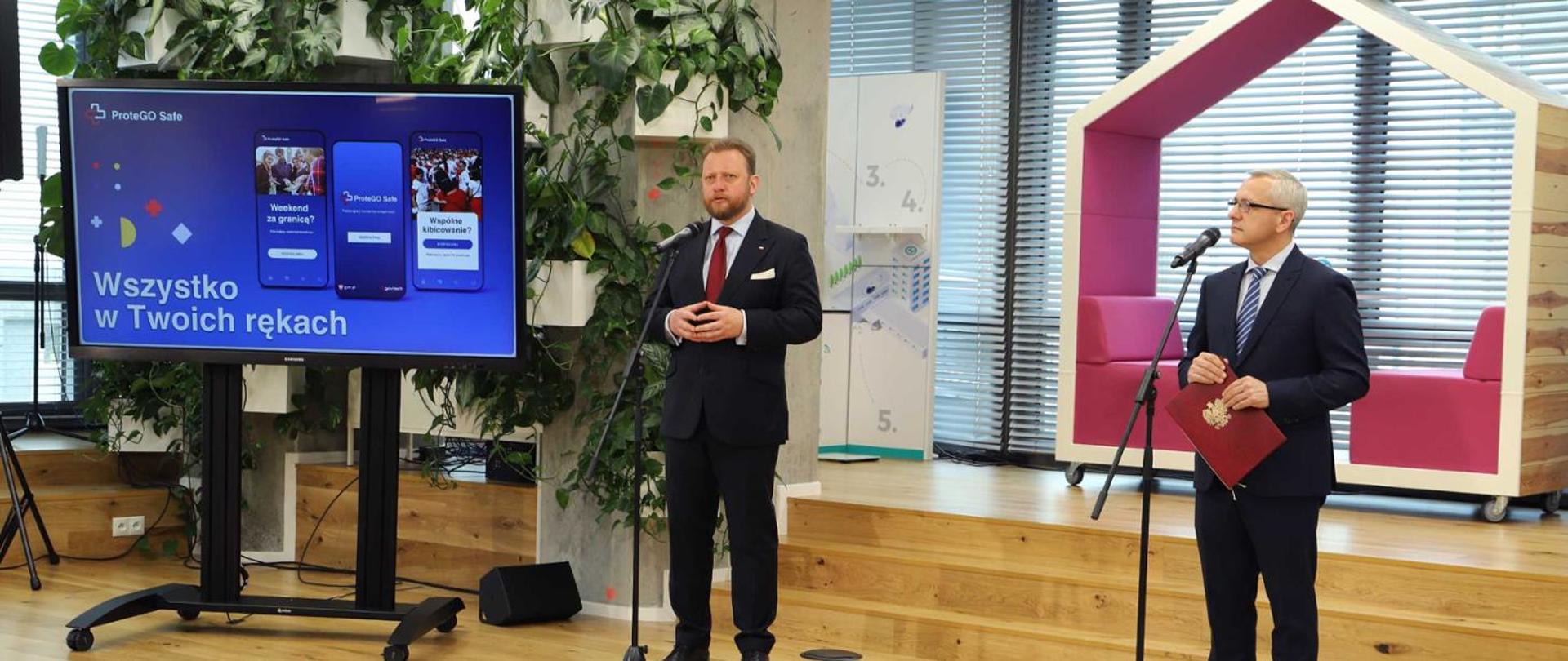 Wszystko w Twoich rękach – pobierz, zainstaluj i korzystaj z aplikacji ProteGO Safe