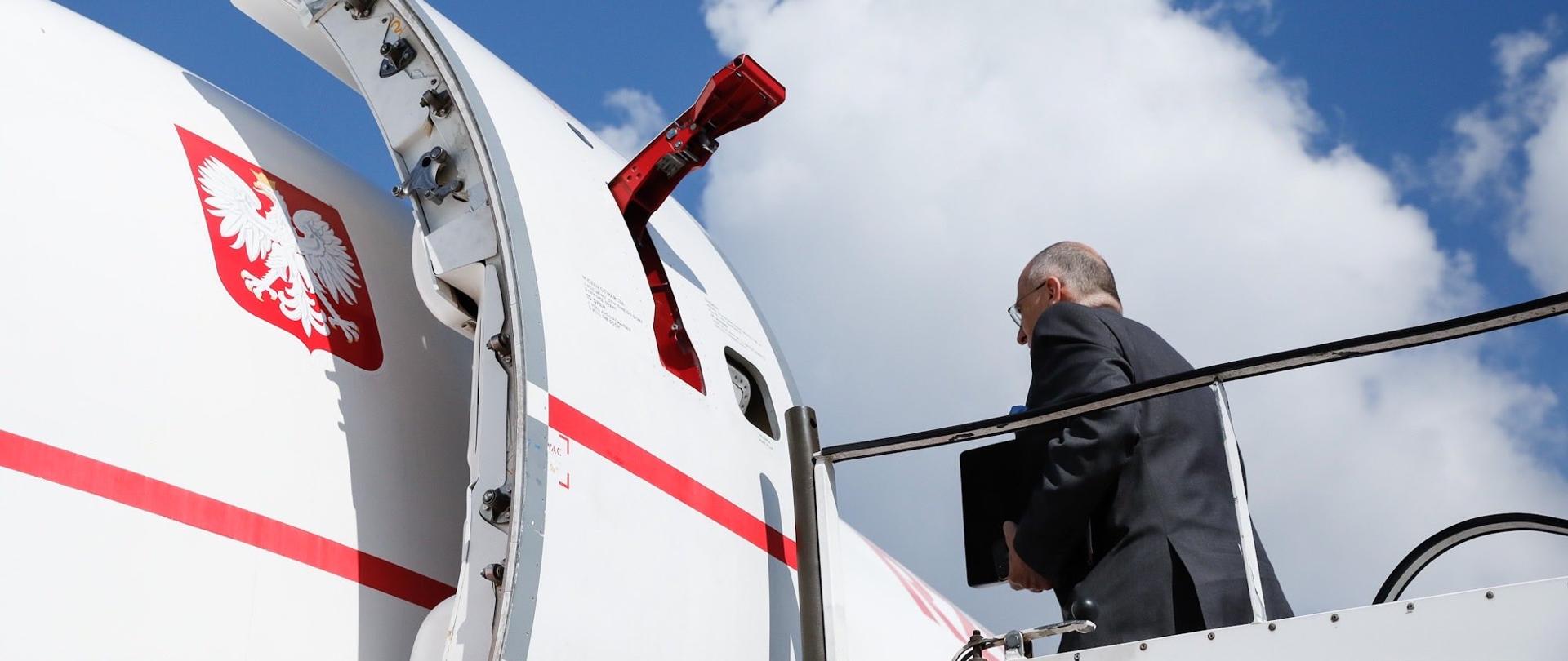 Minister Rau udaje się do Birmingham