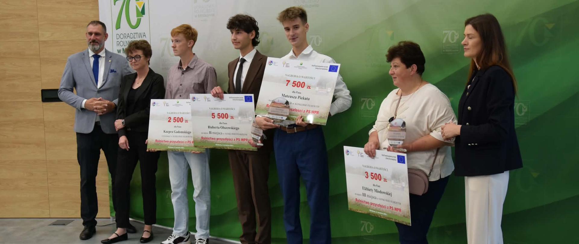 Zdjęcie Laureatów