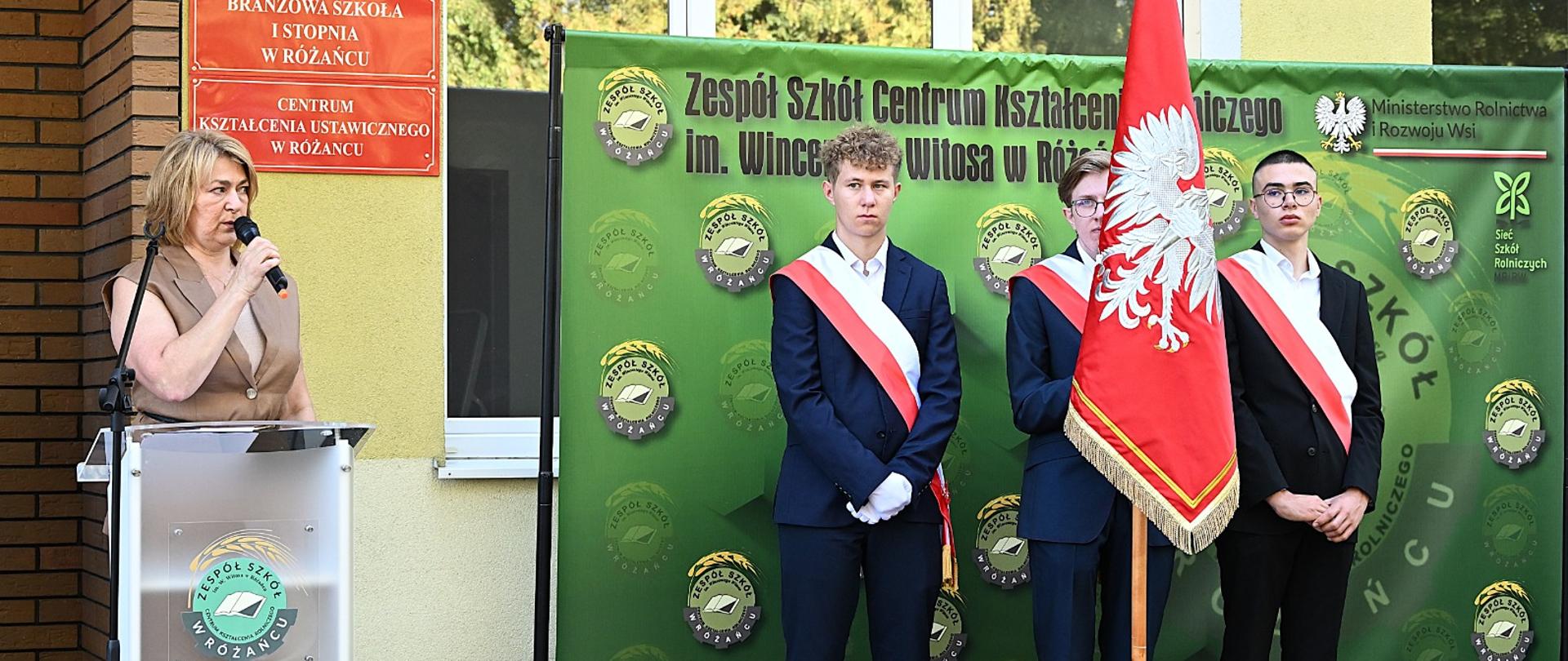 Nowy rozdział przed nami - inauguracja roku szkolnego 2026 2027; 17